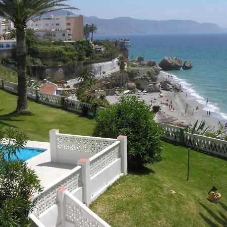 Acapulco Playa Bluewater Villas Нерха Экстерьер фото